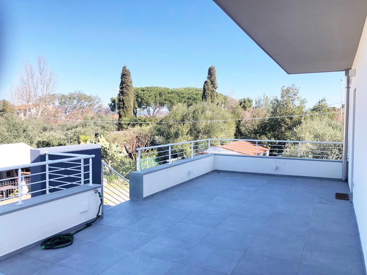 شقة Casa Ginevra A Cecina By Zoom In Earth المظهر الخارجي الصورة